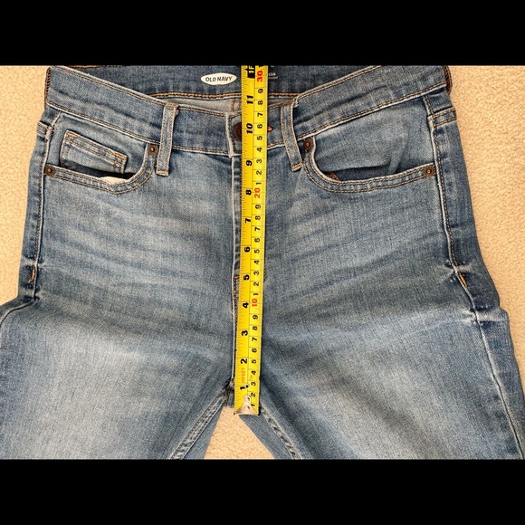 Old Navy Power Slim Straight Jeans size 4 - Picture 9 of 9